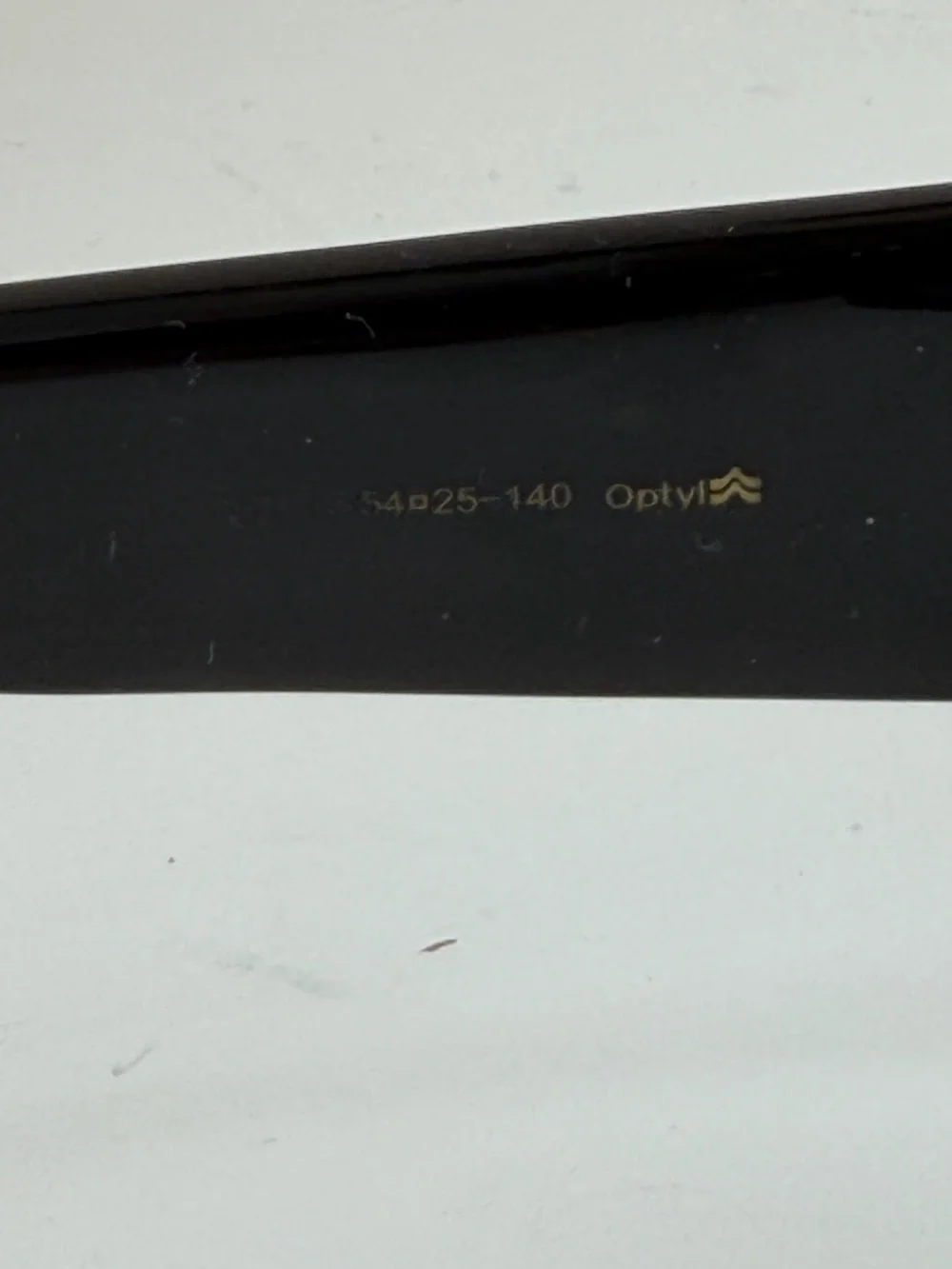 Gucci Authentic‎ Black Oversized Square Sunglasses with Gold GG Emblem